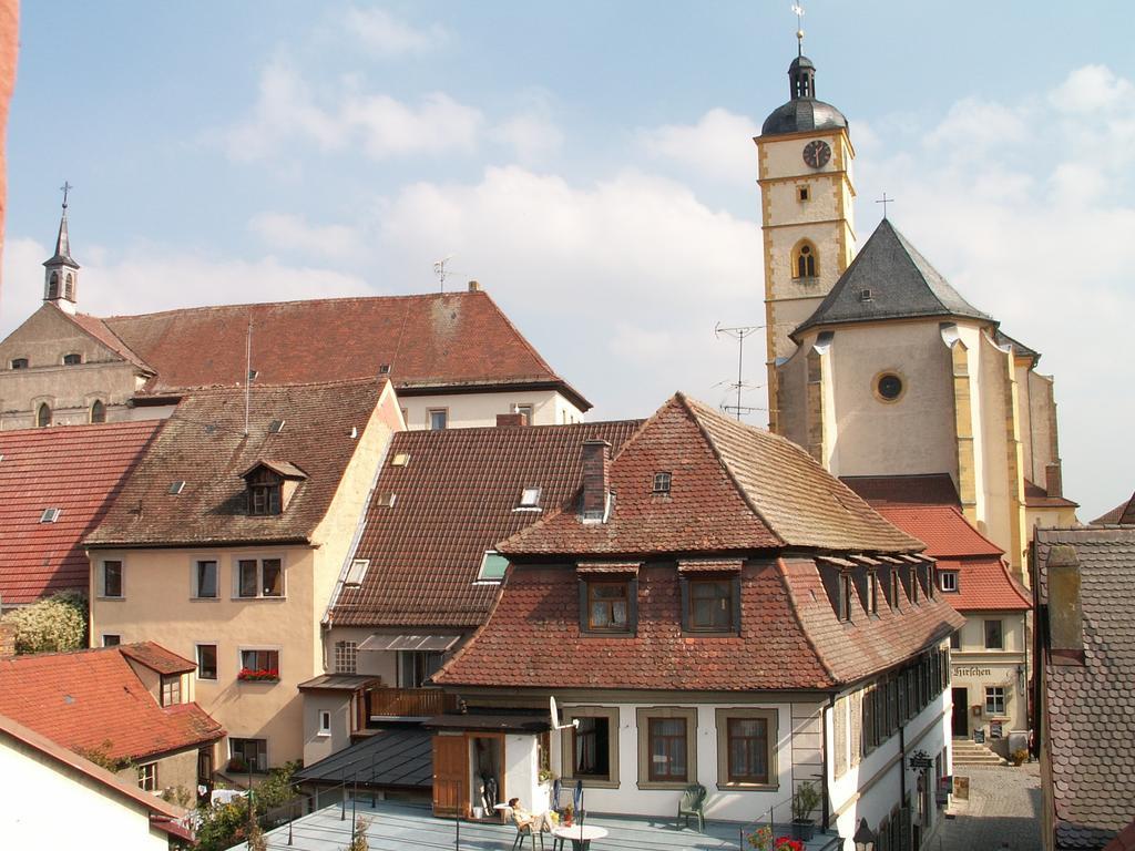 Akzent Hotel Am Bach Dettelbach Extérieur photo